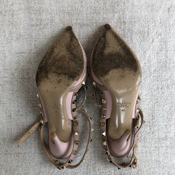 Original Valentino leather pump heels in used fair condition - Picture 7 of 10